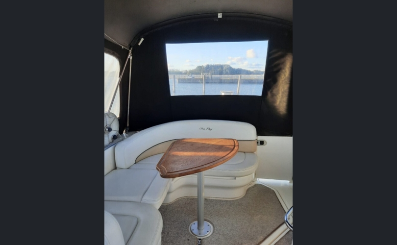 Sea Ray Sundancer 275-kuva-7